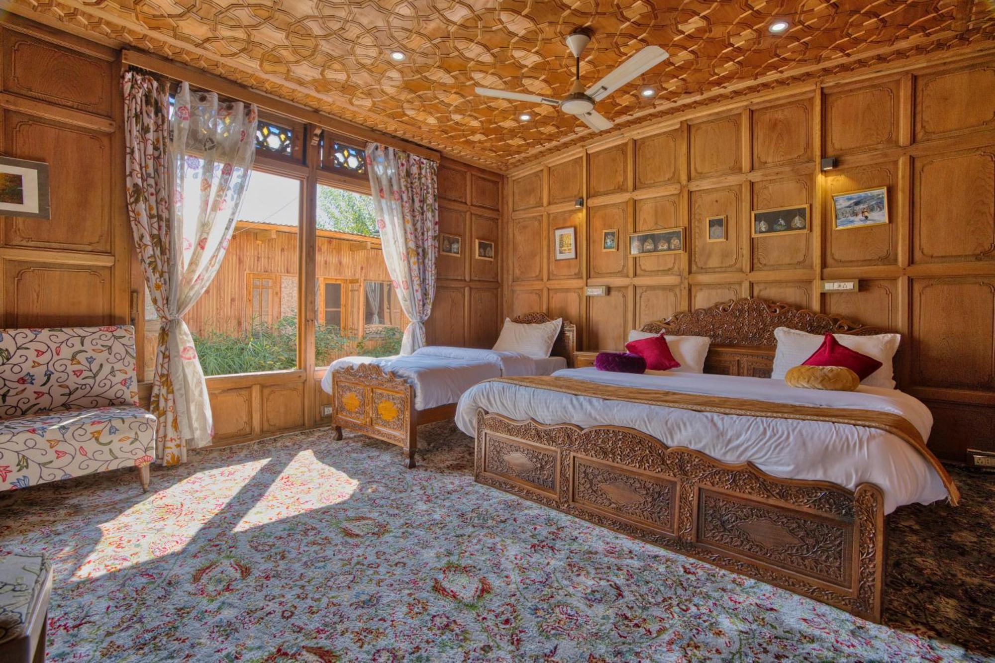Best View Group Of Houseboats Srīnagar 외부 사진